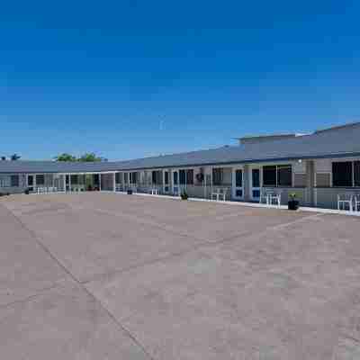 Wynnum Anchor Motel Hotel Exterior