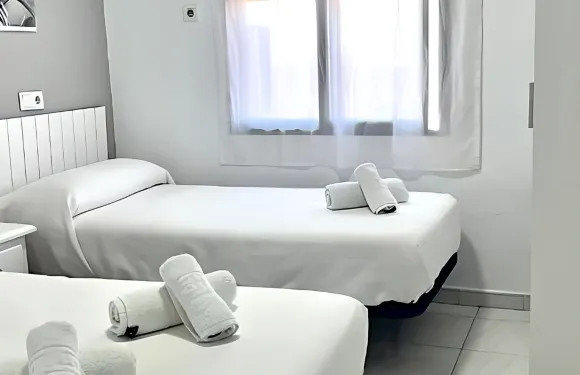 卡洛斯三世旅館及餐廳