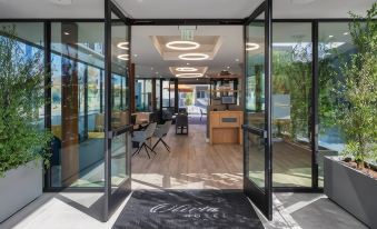The Olivia Hotel