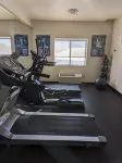 Days Inn & Suites by Wyndham Castle Rock - Gym