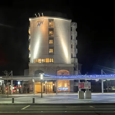 Hyper Hotel Komatsu