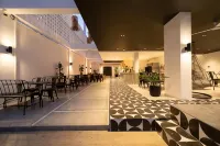 Kadangyan by 3BU Hostel