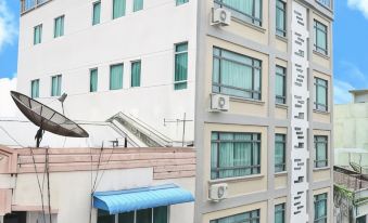 Hotel Grand United - 21st Downtown