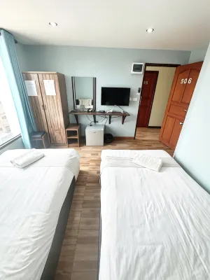 Tna Hotel Hotels in Vang Vieng