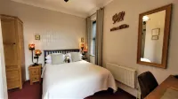 Greylands Guest House Các khách sạn ở Treflys