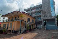 The Jam Lodge Các khách sạn ở Freetown