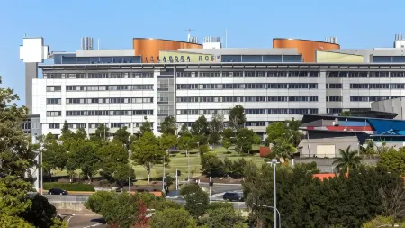 Oaks Brisbane Woolloongabba Suites