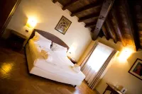 Relaisfranciacorta Hotels in Sarnico