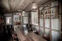 The Harvest Hotel Hotels in Cromwell