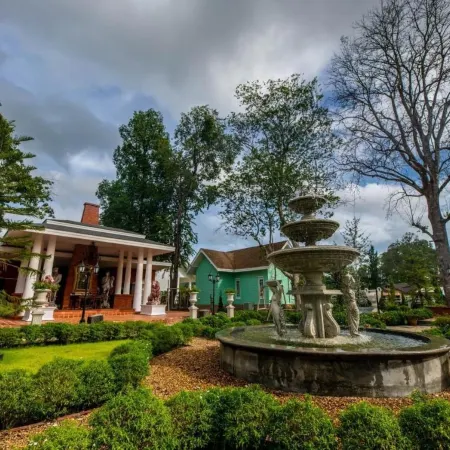 Baroque Boutique Resort