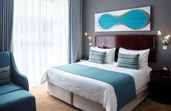 特羅特羅酒店及會議中心