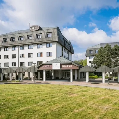 Hotel Globus Отели рядом с достопримечательностью «Прага 11»