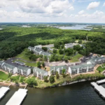 Scenic Deck and Gated Seasonal Pool - Amazing Lake Retreat