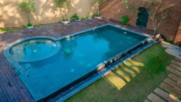 アユル アユル ホワイト セイル ヴィラ