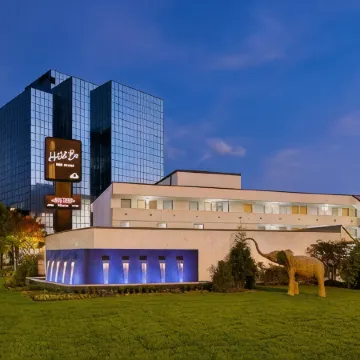 Hotel Bo, a Days Inn by Wyndham Chattanooga Downtown