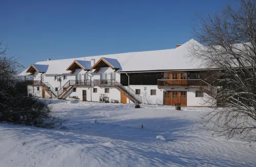 Geinberg Suites & Via Nova Lodges Hotels in Altheim