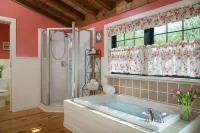 Tiffany's Bed and Breakfast Hotels in Bismarck