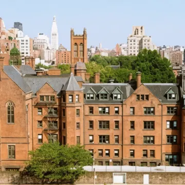 The High Line Hotel Отели рядом с достопримечательностью «Парк «Хай-Лайн»»