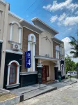 Adiputra Guesthouse 2 Hotel dekat Alun-alun Banyuraden