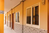 RedDoorz Plus Near Palembang Square Mall
