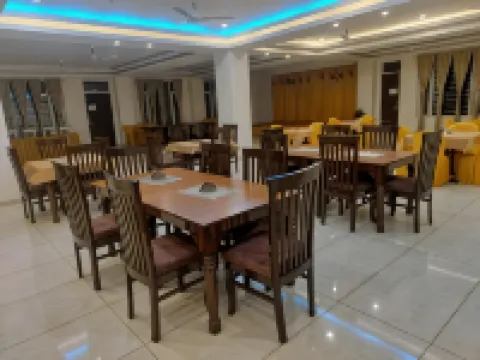 Hotel Rewalsar Heights Hotels in Mandi District