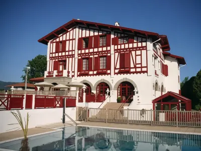 Hôtel & Résidence 3 étoiles Orhoïtza - Hendaye - Vacances Bleues Hôtels à proximité de la Gare d'Hendaye