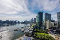 Melbourne Private Apartments - Stadium and Harbour Views