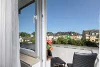 The Queen Luxury Apartments - Villa Giada - Homestays