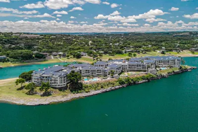 Color Pop by the Pool! Hotels near Lake Travis