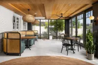 The Wylie Hotel Atlanta, Tapestry Collection by Hilton