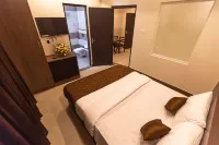 Hotel Pankaj Residency - Bathtub