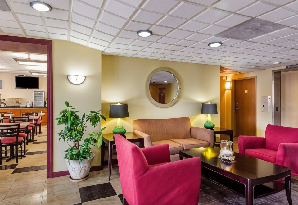 Holiday Inn Express Bristol NorthOver view