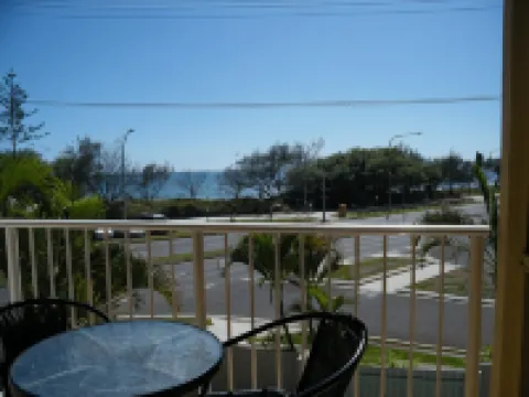 นอร์ทพ้อยท์ ฮอลิเดย์ อพาร์ทเม้นส์ โรงแรมในมูลูลาบา