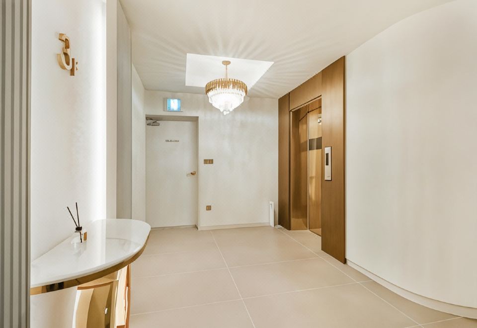 5. 그랜디스 호텔..