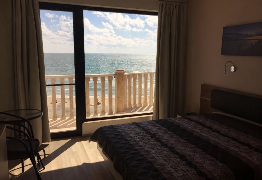 Apartment Kalni Bani - Housity