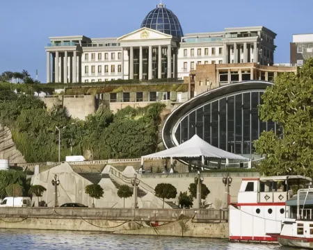 エレオン ブティック ホテル トビリシのホテル