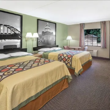Super 8 by Wyndham Clarksville AR Отели в г. Кларксвилл