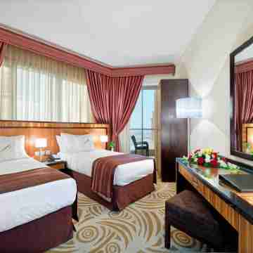 Al Majaz Premiere Hotel Apartments Rooms