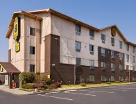 Super 8 by Wyndham Nashville/ Dntn/ Opryland Area Отели в г. Нэшвилль