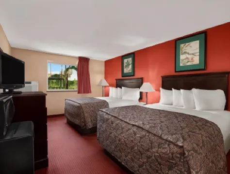 Days Inn by Wyndham Orange Park/Jacksonville Hotels near Westside Regional Park