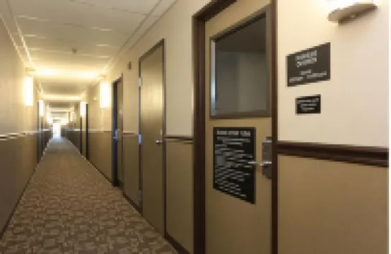 Super 8 by Wyndham Strafford/Springfield Area