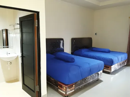 Wisma Tiga Saudara Hotels in Menteng