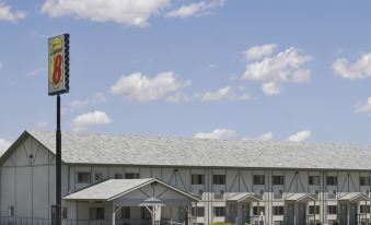 Super 8 by Wyndham Kimball
