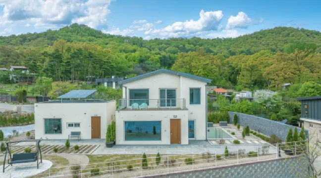 Ganghwa Island Coho Pool Villa Отели рядом с достопримечательностью «Музей истории Канхва»