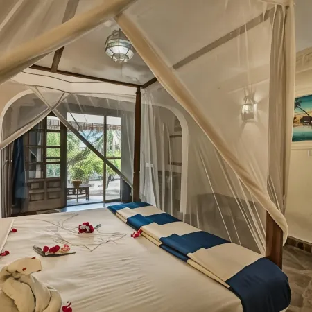 Jacaranda Beach Resort