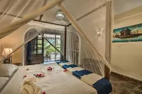 Jacaranda Beach Resort