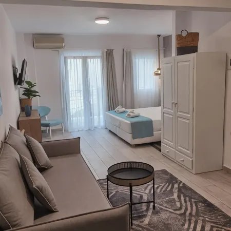 Hotel Port 7- Boutique Collection