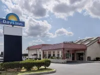 Days Inn by Wyndham Hillsborough Hotels in Branchburg