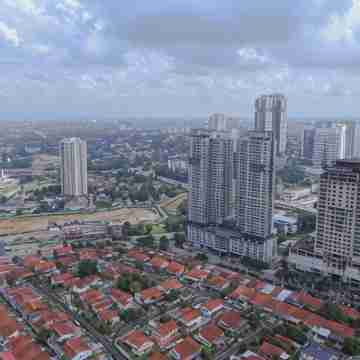 Tri Tower Suite by Uha Others