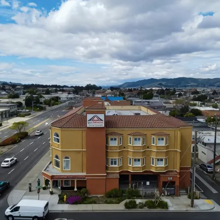 Gateway Inn and Suites San Francisco SFO Airport